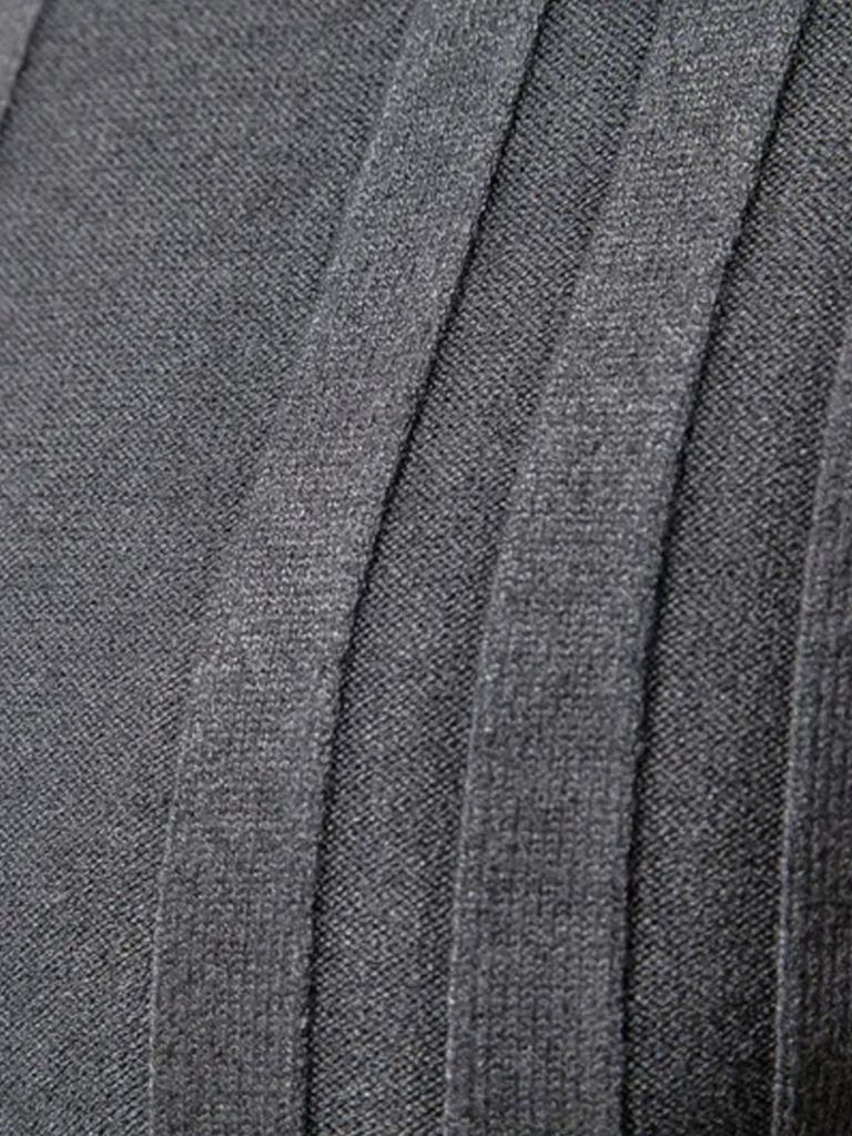 High Neck Sweater - Leviana