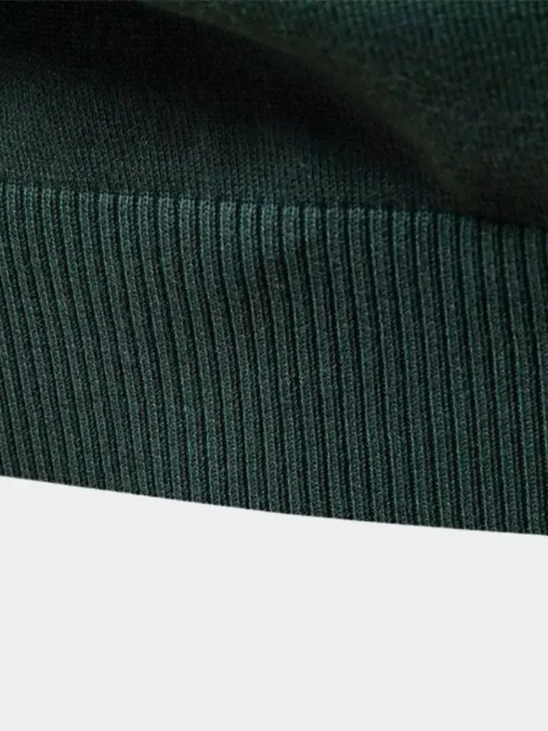 Important Zip Sweater - Leviana