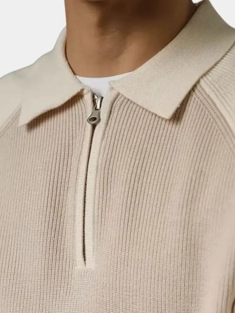 Raglan Zip Sweater - Leviana