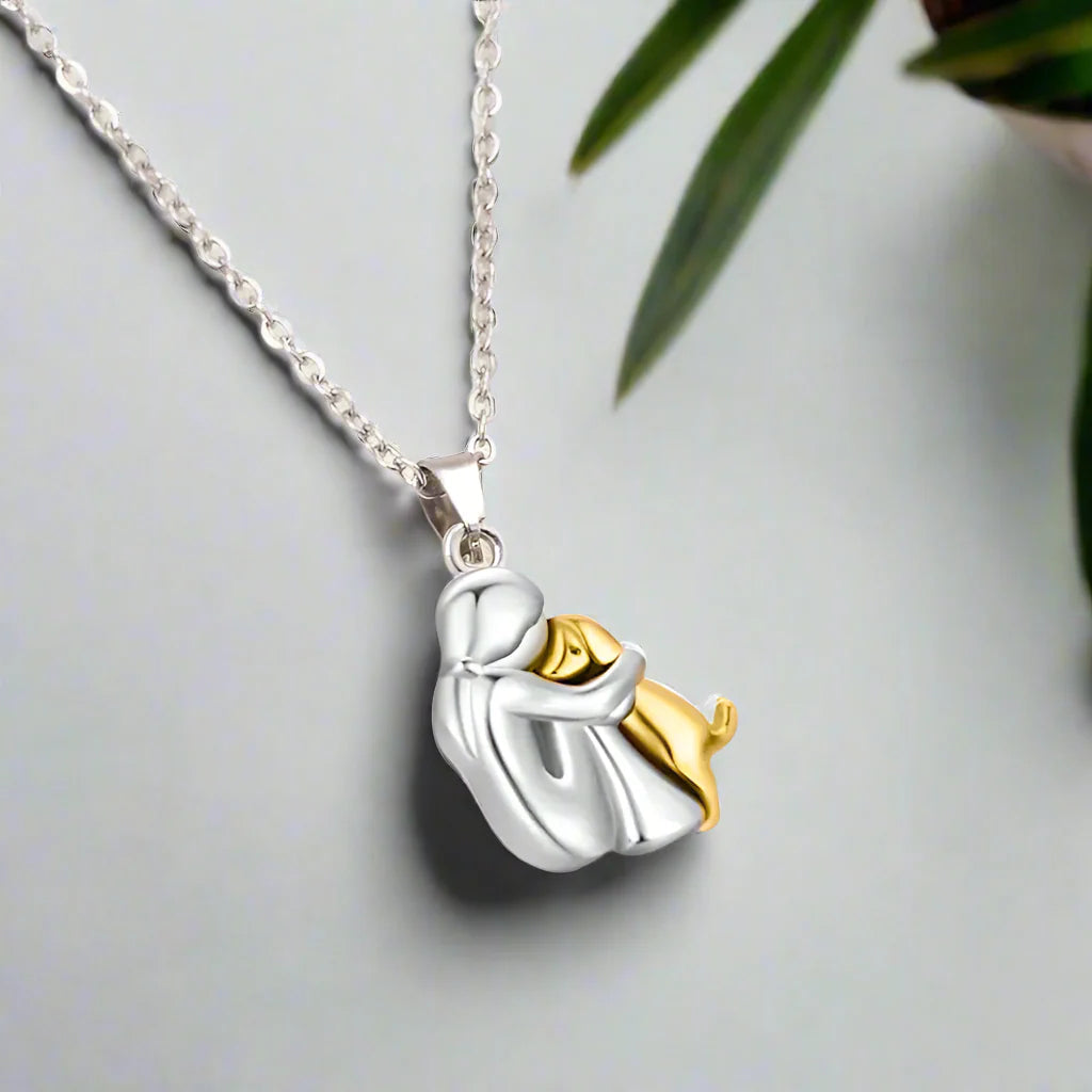 Elin - Necklace with Dog Pendant