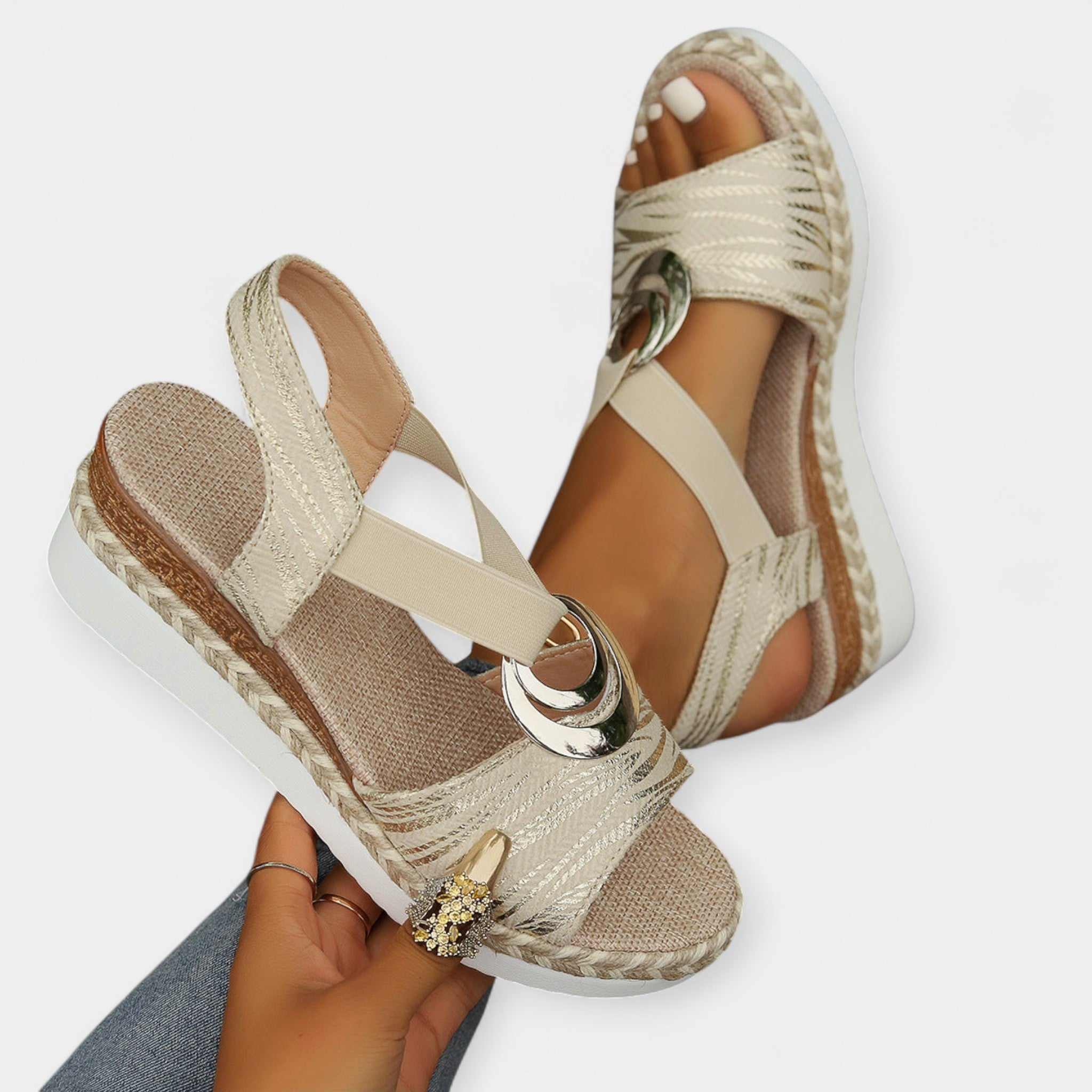 Sandales romaines tissées