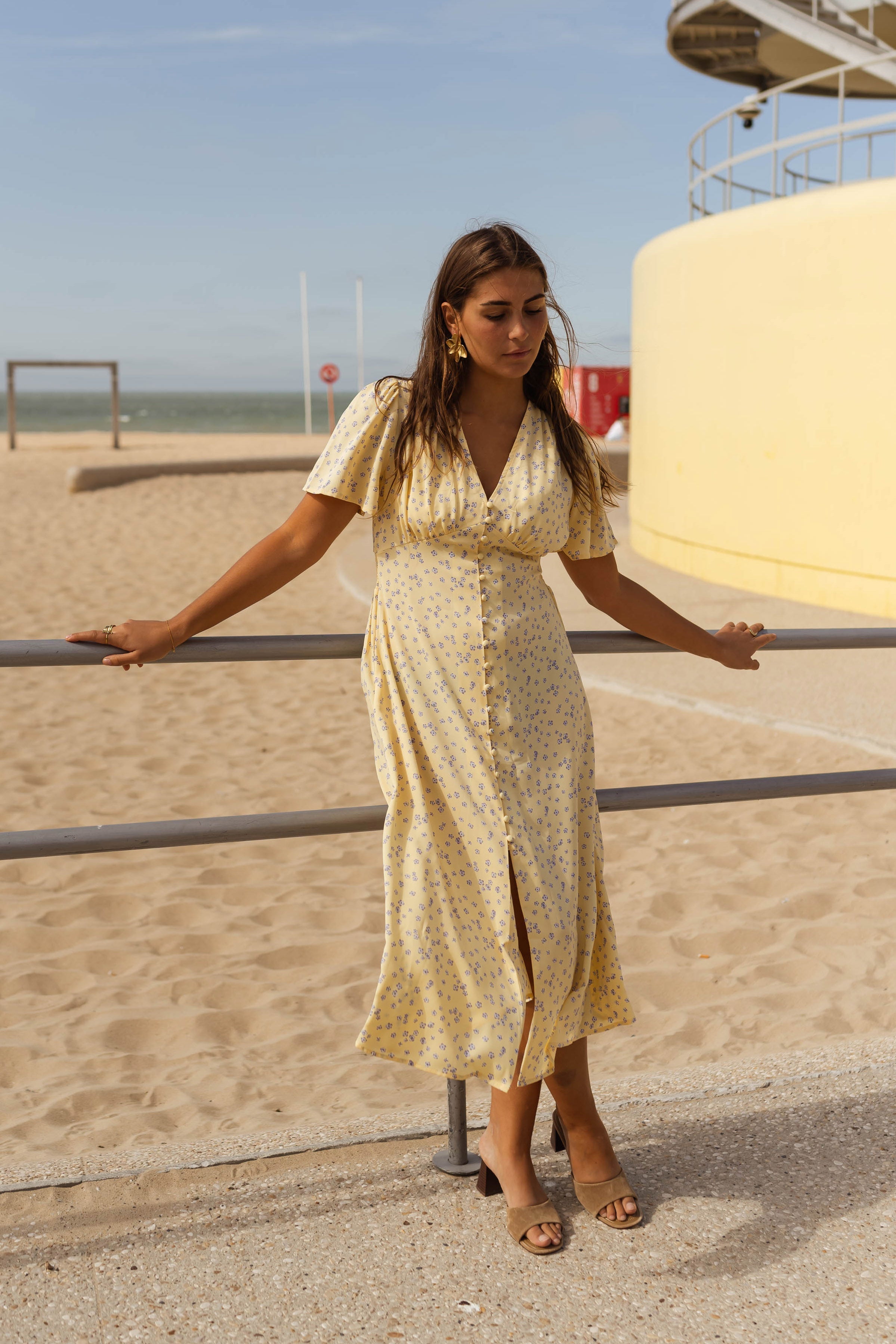 Diana | La Robe Midi d'Été à Fleurs