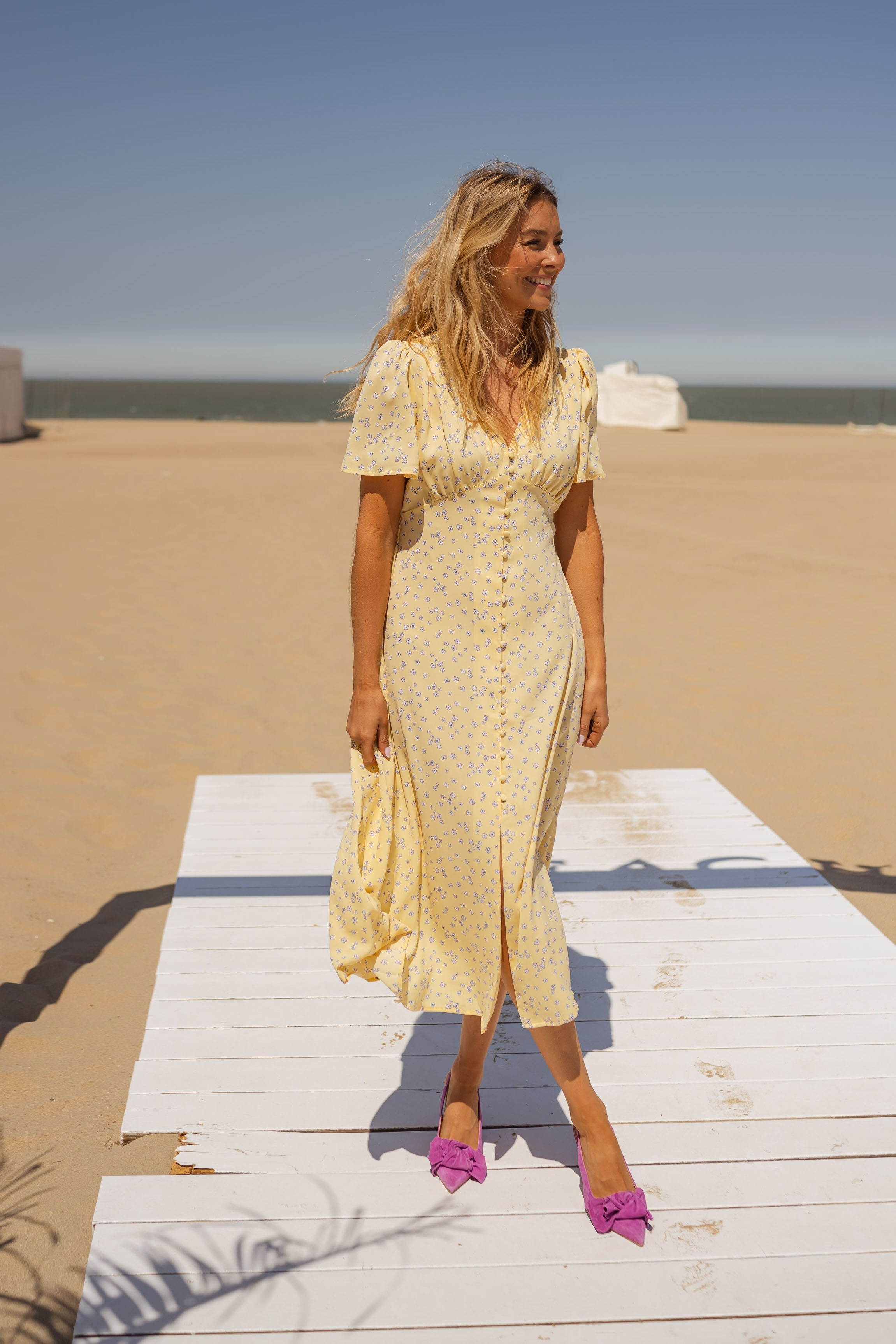 Diana | La Robe Midi d'Été à Fleurs