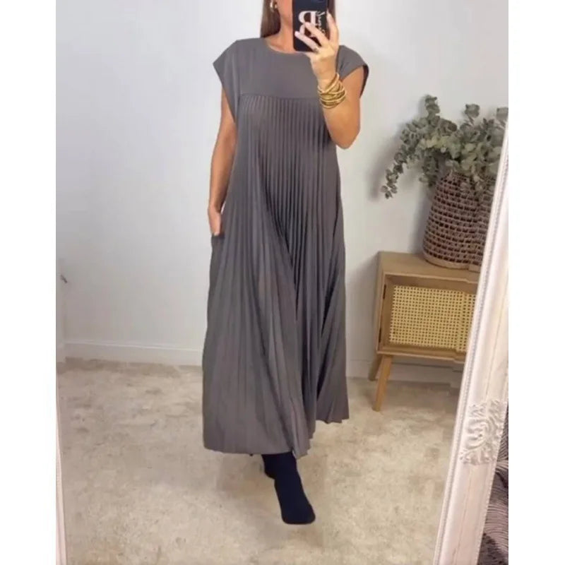 Leviana | Pleated Maxi Dress