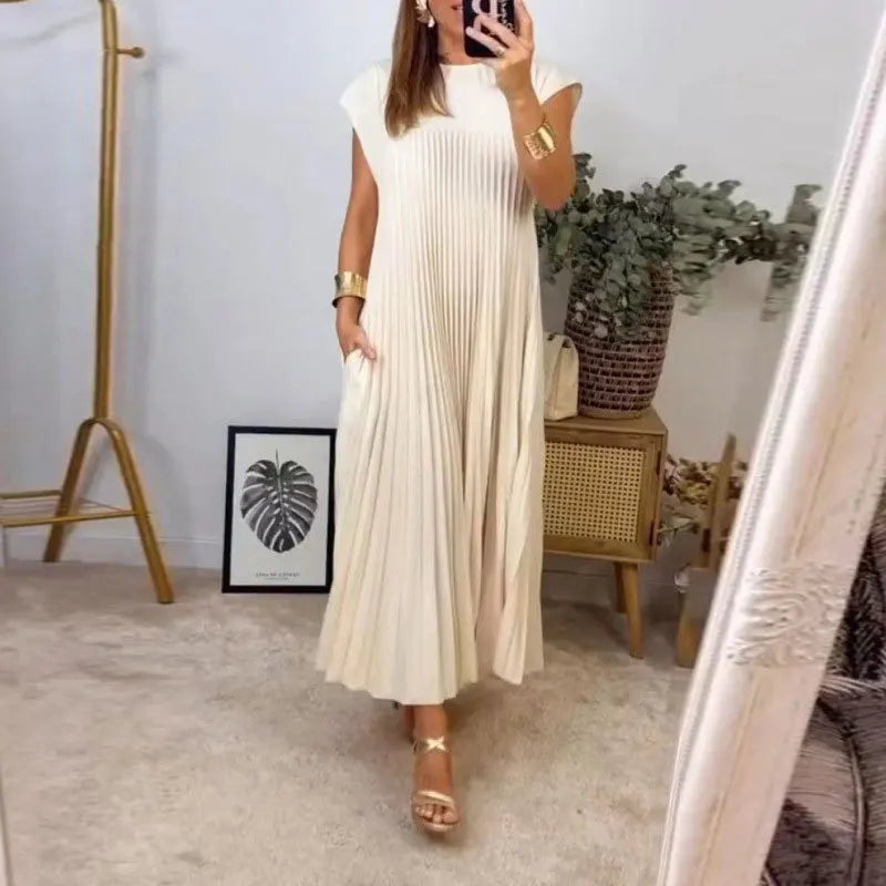 Leviana | Pleated Maxi Dress