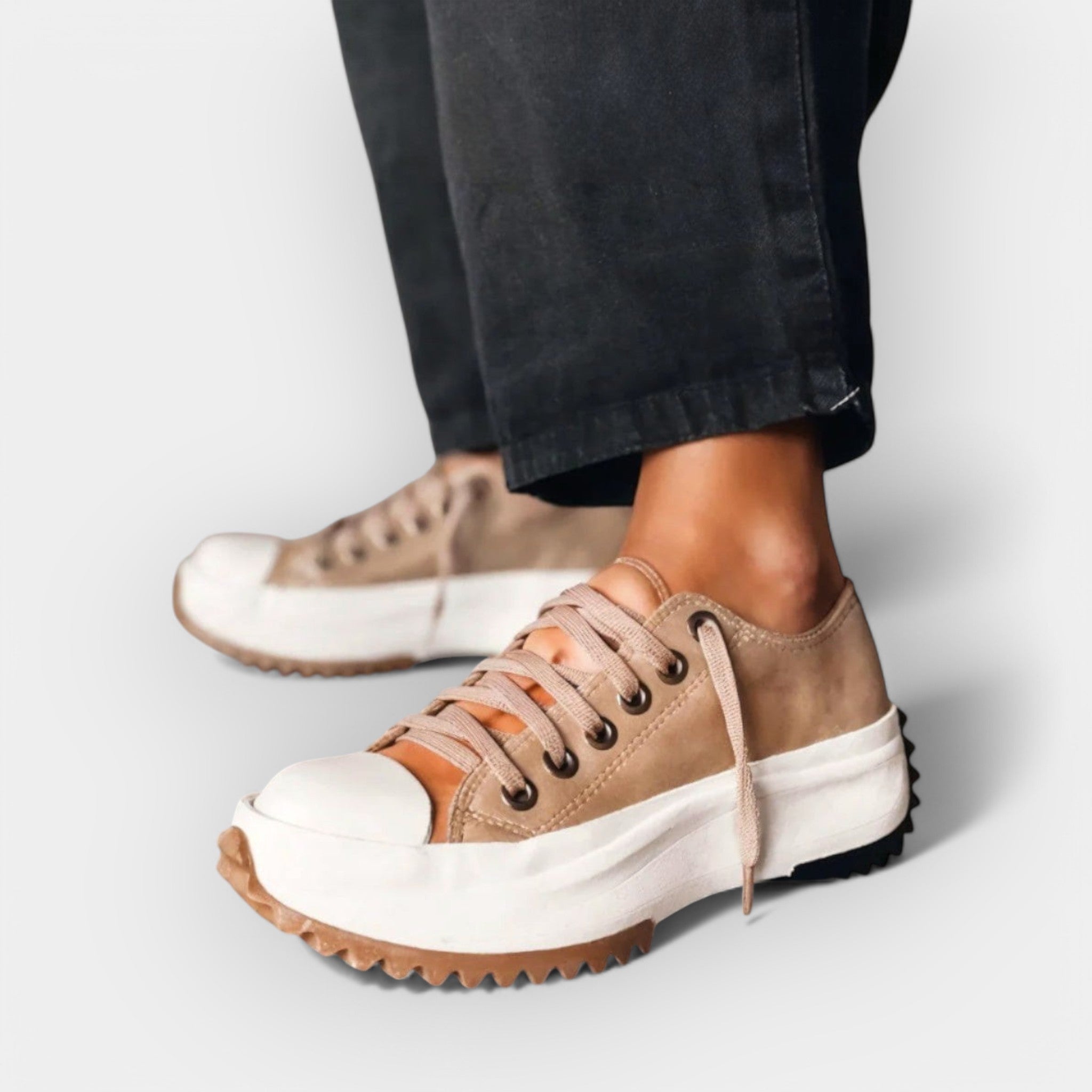 Baskets Modernes avec Semelle Épaisse