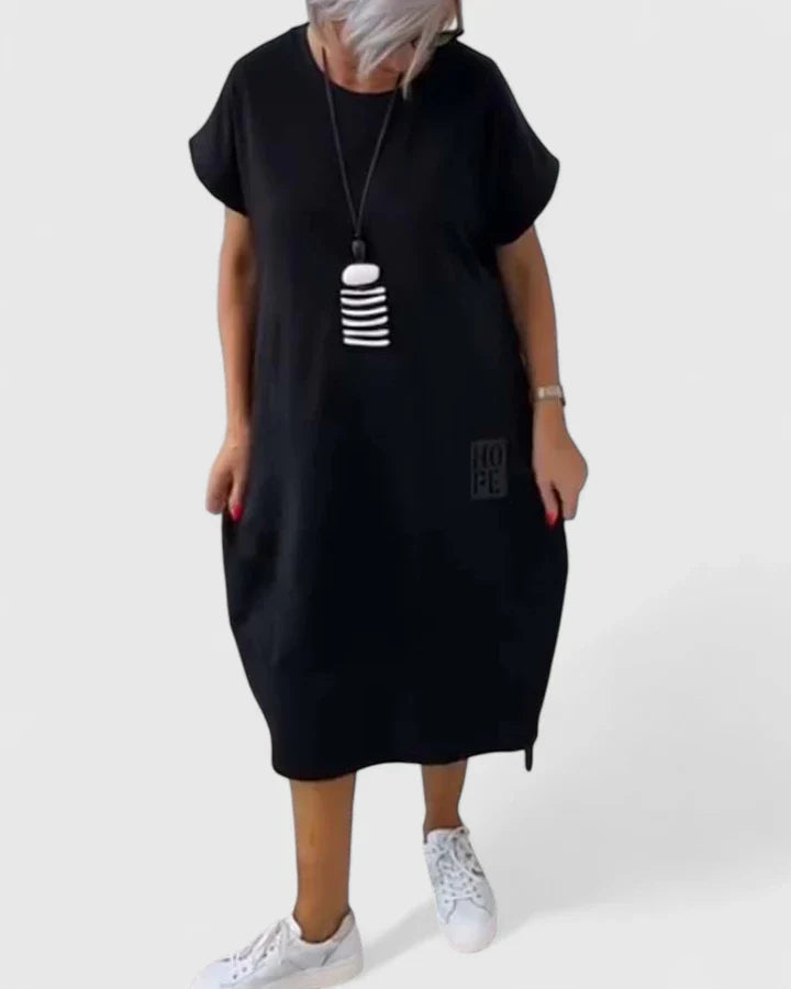 Thalyssiah | Cozy Midi Dress