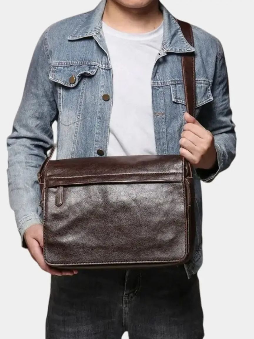 Leviana Timeless Leather Messenger Bag