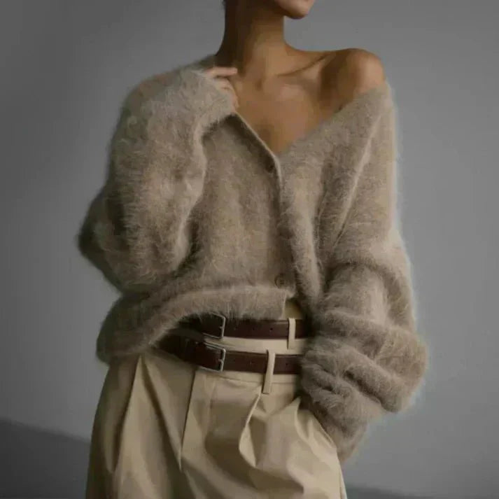 DAISY - LUXURIOUS CASHMERE SWEATER