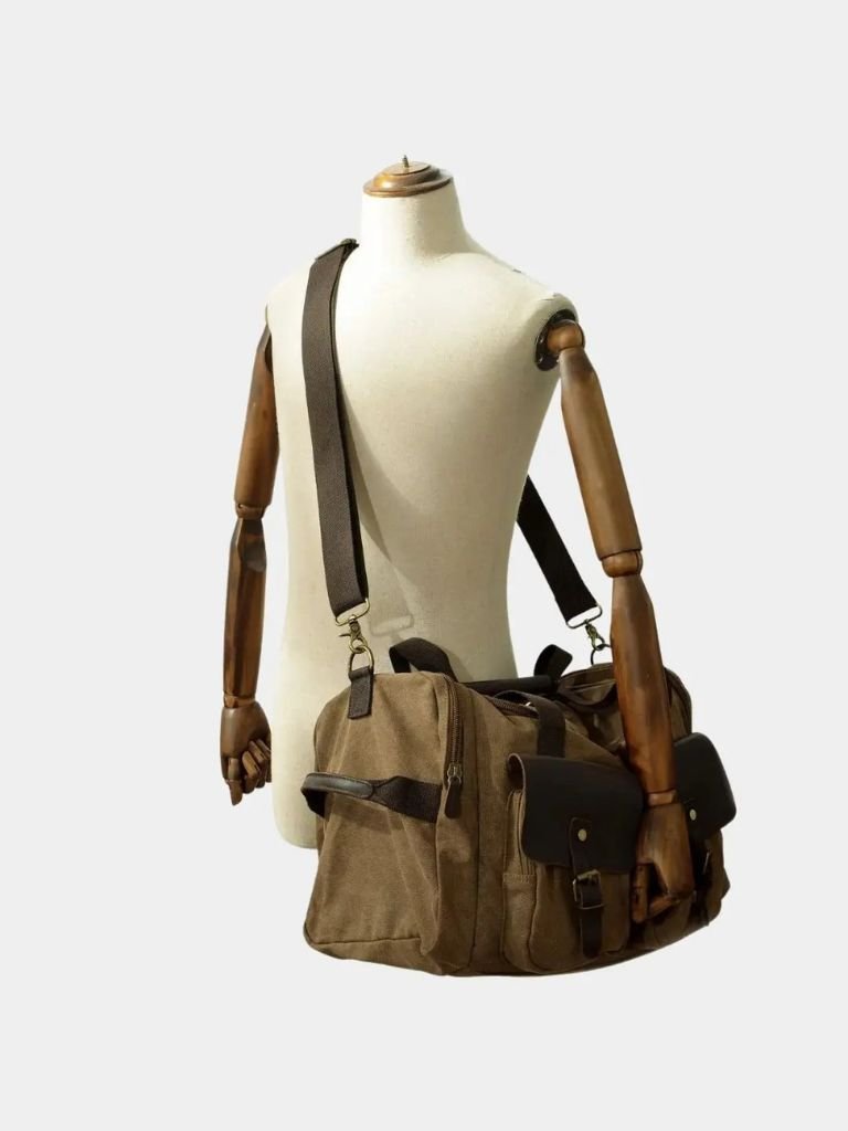 Leviana Highland Expedition Travel Bag