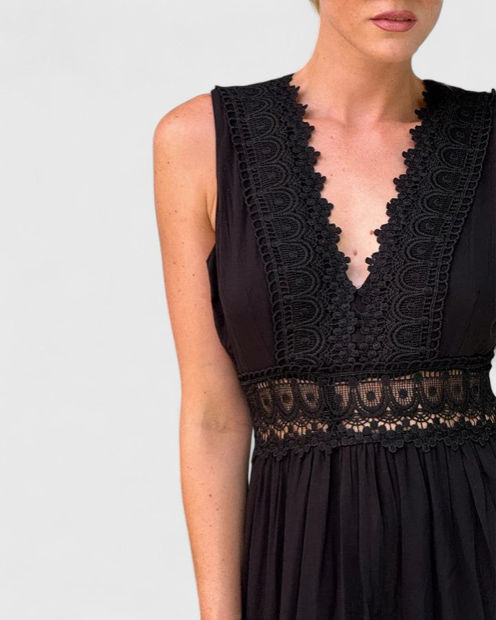 Alena | Chic Midi Dress