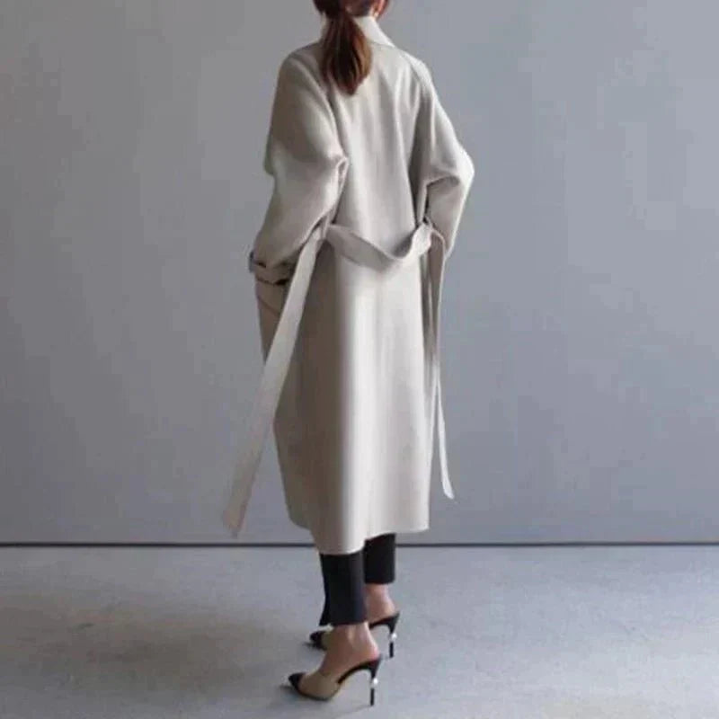 VICTORIA - Sophisticated Long Coat
