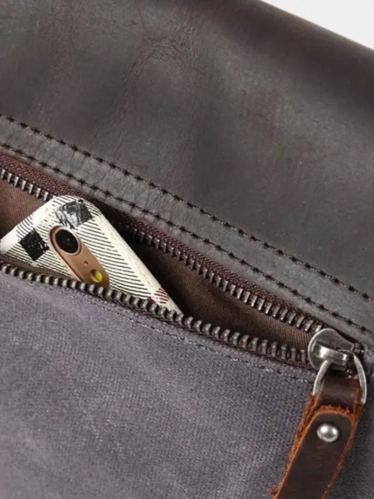 Leviana Windsor Messenger Crossbody Bag