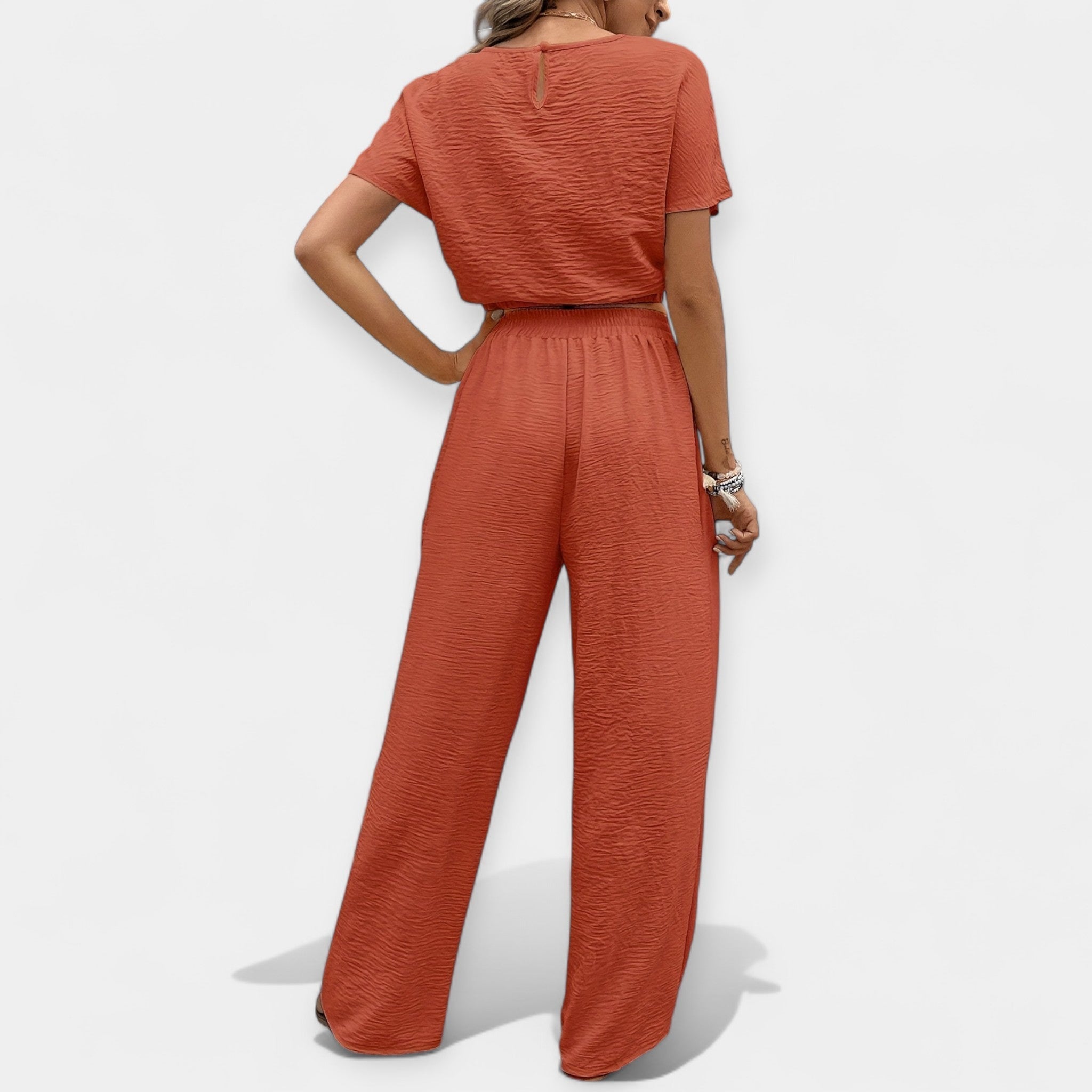 Chic Relaxed Fit Ensemble