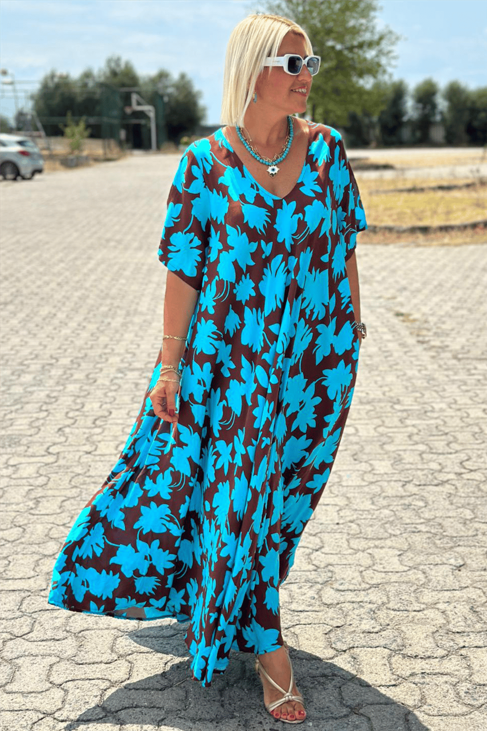 Leviana | Flattering Elegant Dress with Subtle Detail for the Belly