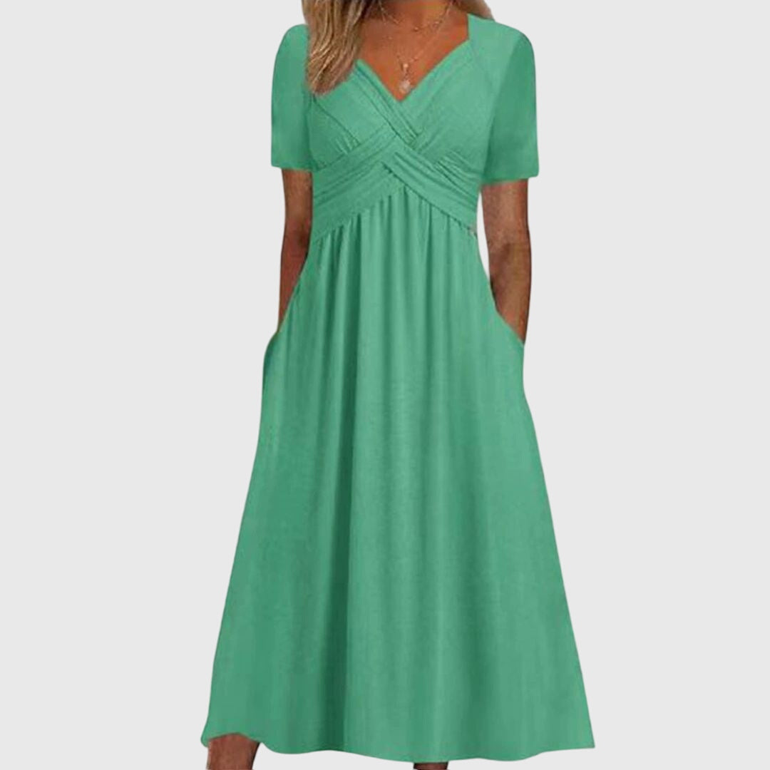 Amanda - Elegant and Flattering Dress