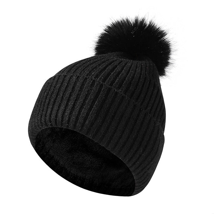 Classic Winter Beanie — Soft Warmth, Timeless Style