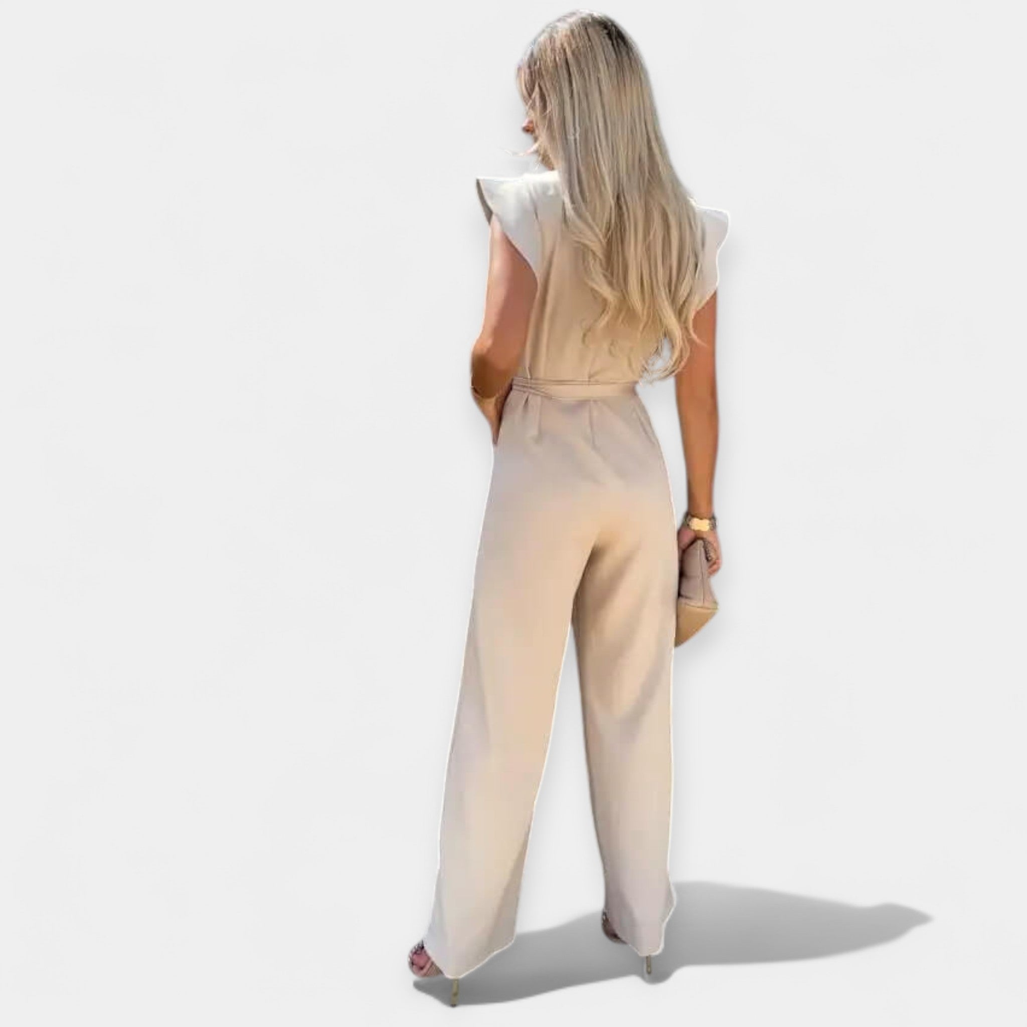 Set Featuring Butterfly Sleeves