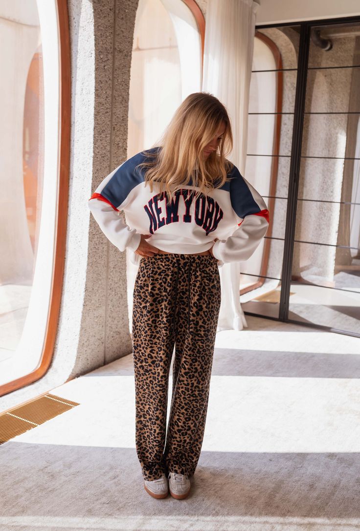 MIRA | Pantalon de survêtement léopard