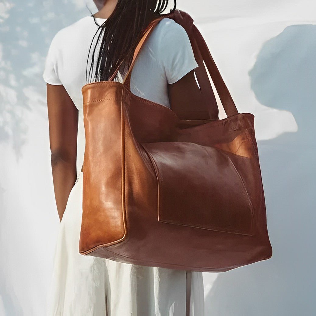 ELARA - CLASSIC LEATHER HANDBAG