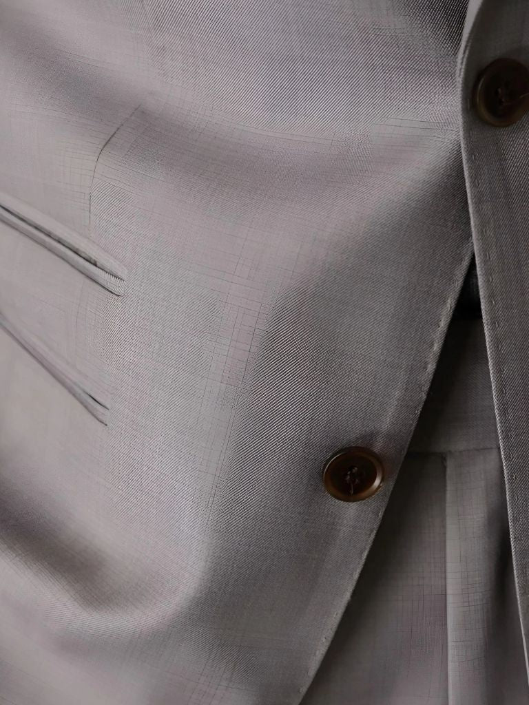 Leviana Genova Elegant Suit