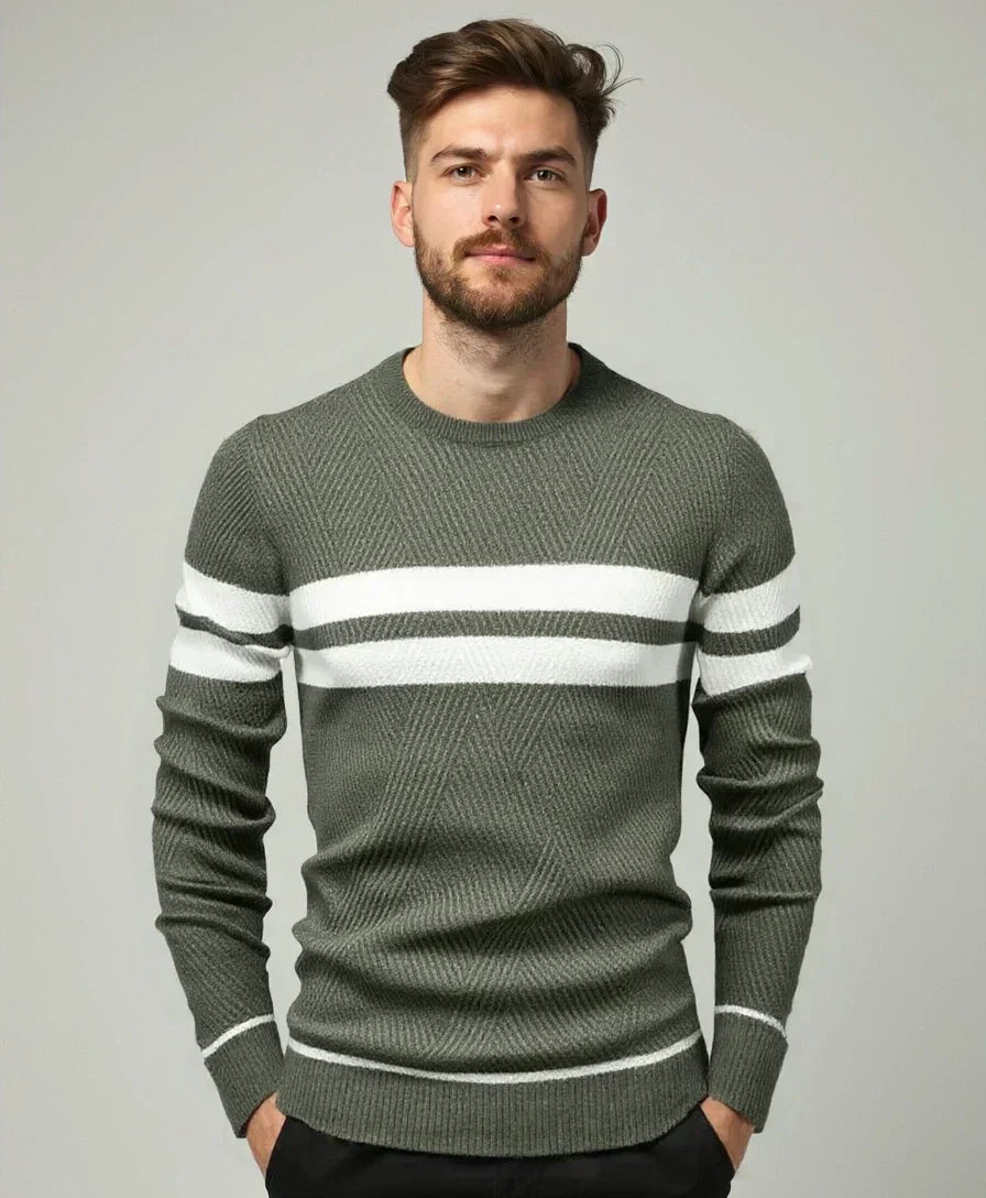 Basic Comfortable Sweater - Leviana