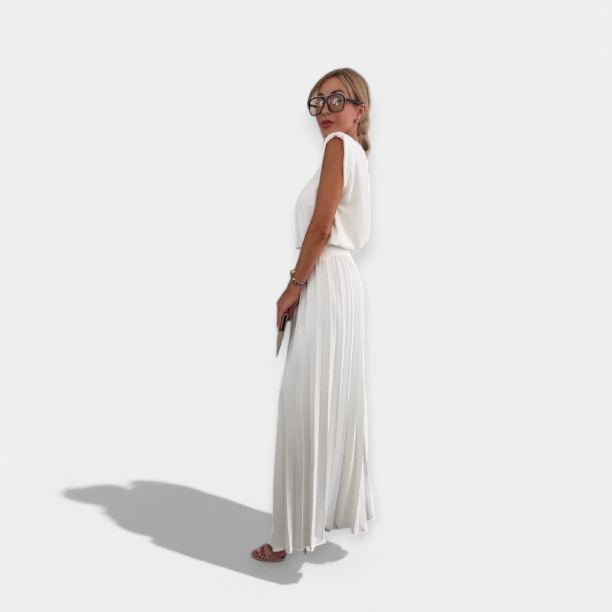 Summer Outfit: Top and Pants Set