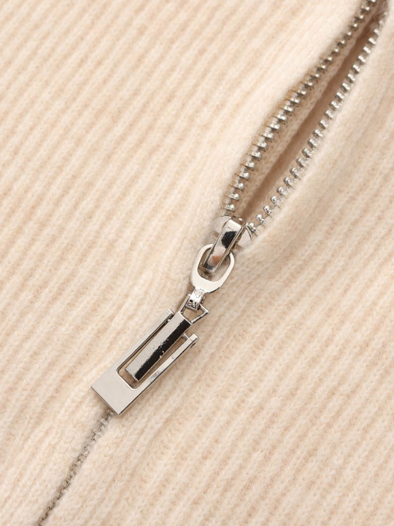 Leviana Rheingold Thread Collection